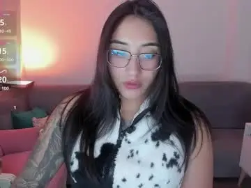 Chaturbate Adult Webcam of hottbee3645