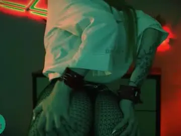 Chaturbate Live Porn of manifreyja