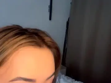 Chaturbate Live Sex Cam of lucialostroh