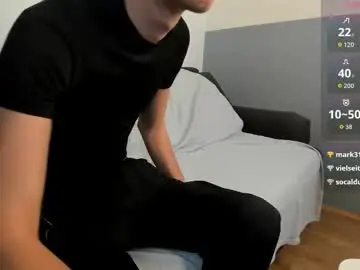 Chaturbate Live Sex Cam of benny_powell