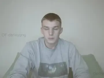 Chaturbate Sex Chat of deeyungguy