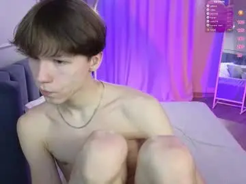 Chaturbate Live Sex Cam of cumte_boy