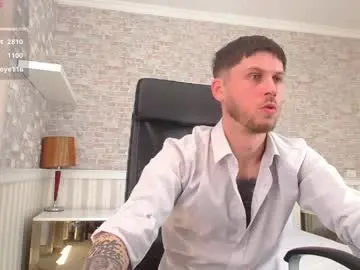 Chaturbate Free Porn Cam of jonahshaw