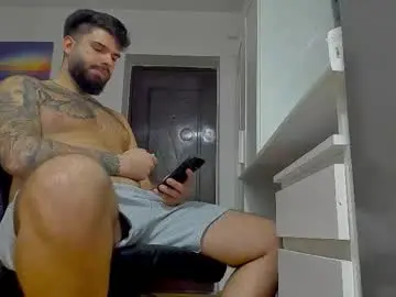 Chaturbate Sex Cam of lukedenver