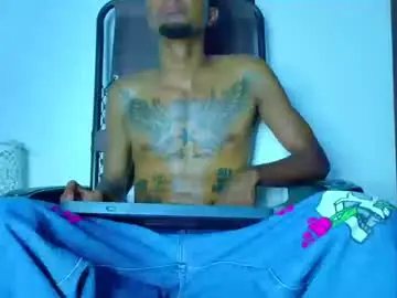 Chaturbate Live Sex Cam of stronganddelicious