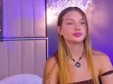 Chaturbate Live Sex Cam of violaflirt