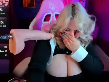 Chaturbate Live Sex Cam of yoki_shizuko