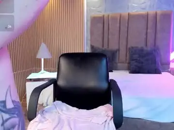 Chaturbate Live Sex Cam of ashleyy_collinss