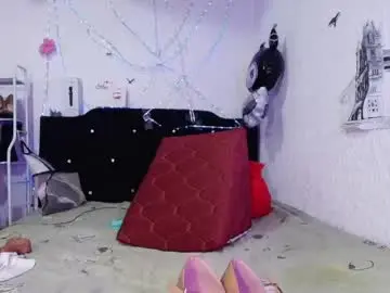 Chaturbate Watch Live Sex Cams of isabelle_sara