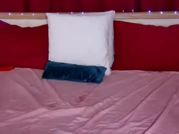 Chaturbate Sex Chat of lovelycaroline_