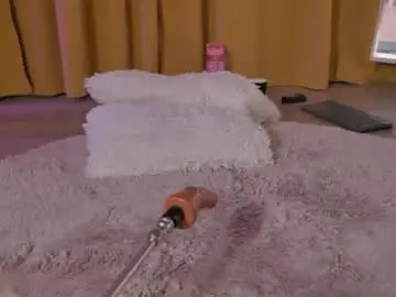 Chaturbate Live Sex of sonia_secrets