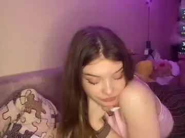 Chaturbate Nude Webcam of lily__moon_