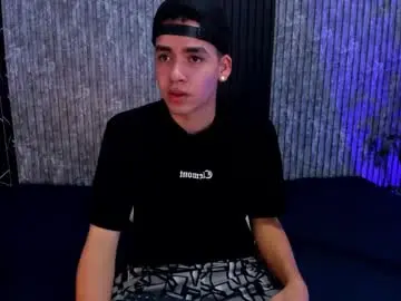 Chaturbate Nude Webcam of mike_0233