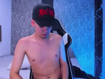 Chaturbate Watch Live Sex Cams of mike_0233