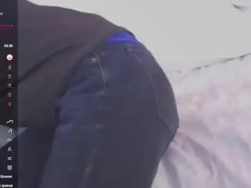 Chaturbate Sex Chat of skinnyneighbour_