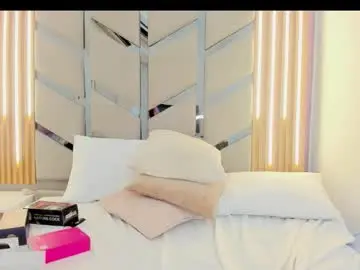 Chaturbate Nude Webcam of victoriamoon_01