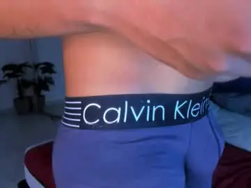 Chaturbate Nude Webcam of kitty_and_masterboy