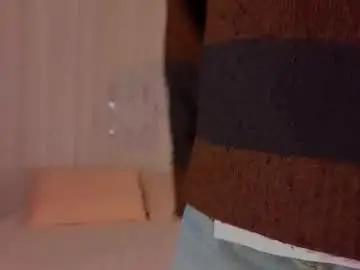 Chaturbate Live Sex of mol1y_kitten