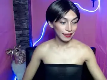 Chaturbate Live Sex Cam of queenfoxylady