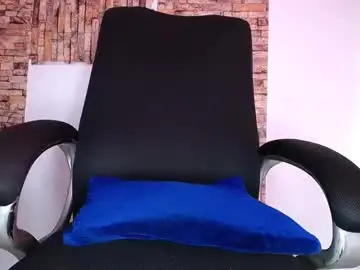 Chaturbate Free Porn Cam of zousxxx