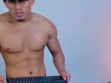 Chaturbate Best live sex cam show of alan_newton1