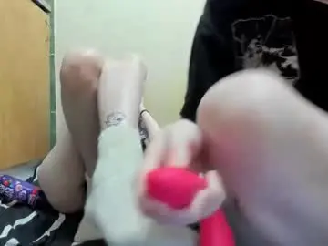 Chaturbate Nude Webcam of bums_s