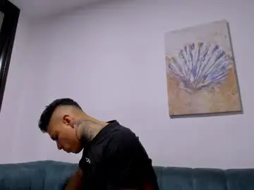 Chaturbate Free Porn Cam of straight__friends