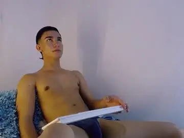 Chaturbate Live Porn of babyandy_
