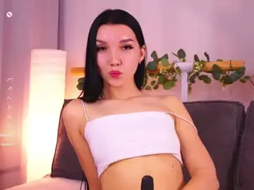 Chaturbate Watch Live Sex Cams of cinacandy