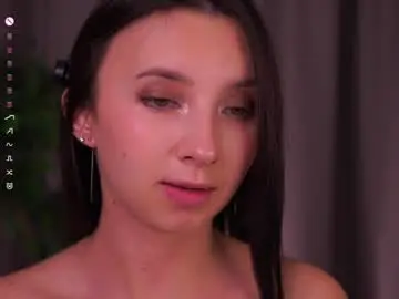 Chaturbate Watch Live Sex Cams of cinacandy