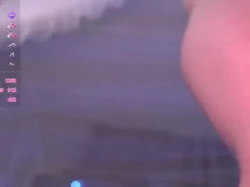 Chaturbate Live Sex Cam of cinacandy