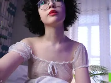 Chaturbate Nude Webcam of cinacandy