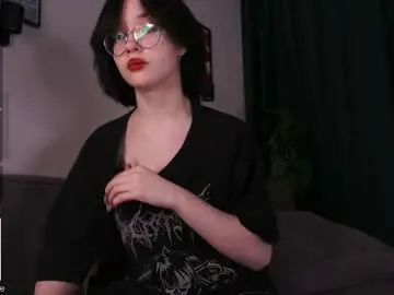 Chaturbate Watch Live Sex Cams of cinacandy