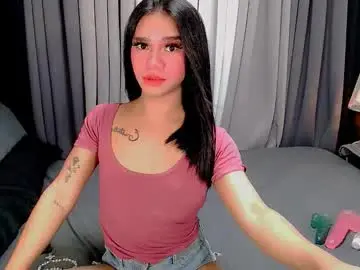 Chaturbate Sex Cam of crytastal_lust1212