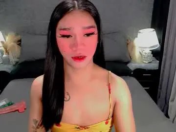 Chaturbate Adult Webcams of crytastal_lust1212