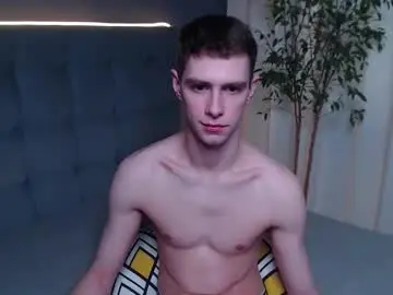 Chaturbate Live Sex Cam of alfie_evanss
