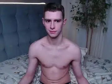 Chaturbate Live Sex Cam of alfie_evanss