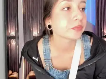 Chaturbate Sex Cam of emily_layton