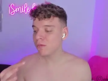 Chaturbate Watch Live Sex Cams of naughty_twink_