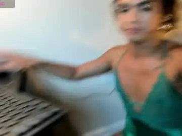 Chaturbate Free Live Porn of sacha_candy