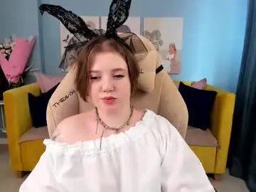 Chaturbate Nude Webcam of carolinasherry