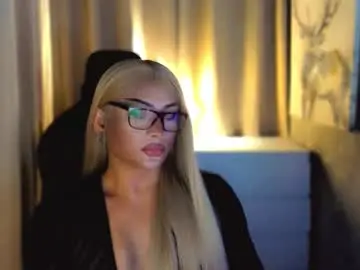 Chaturbate Best live sex cam show of queenarthalia
