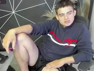 Chaturbate Live Porn of invincible200