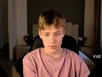 Chaturbate Free Porn Cam of louie_evans