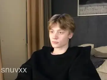 Chaturbate Best live sex cam show of louie_evans