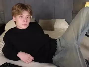 Chaturbate Live Sex of louie_evans