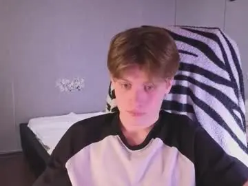 Chaturbate Sex Cam of louie_evans