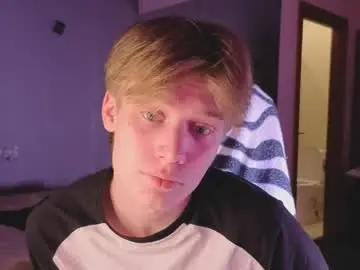 Chaturbate Live Porn of louie_evans