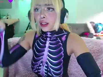 Chaturbate Live Sex of maddiie_and_clyde