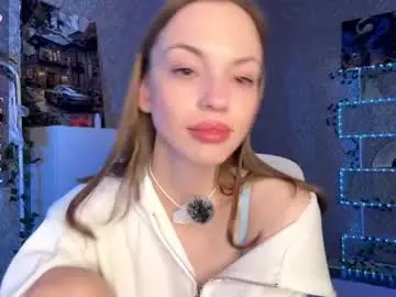 Chaturbate Live Porn of berry_buns